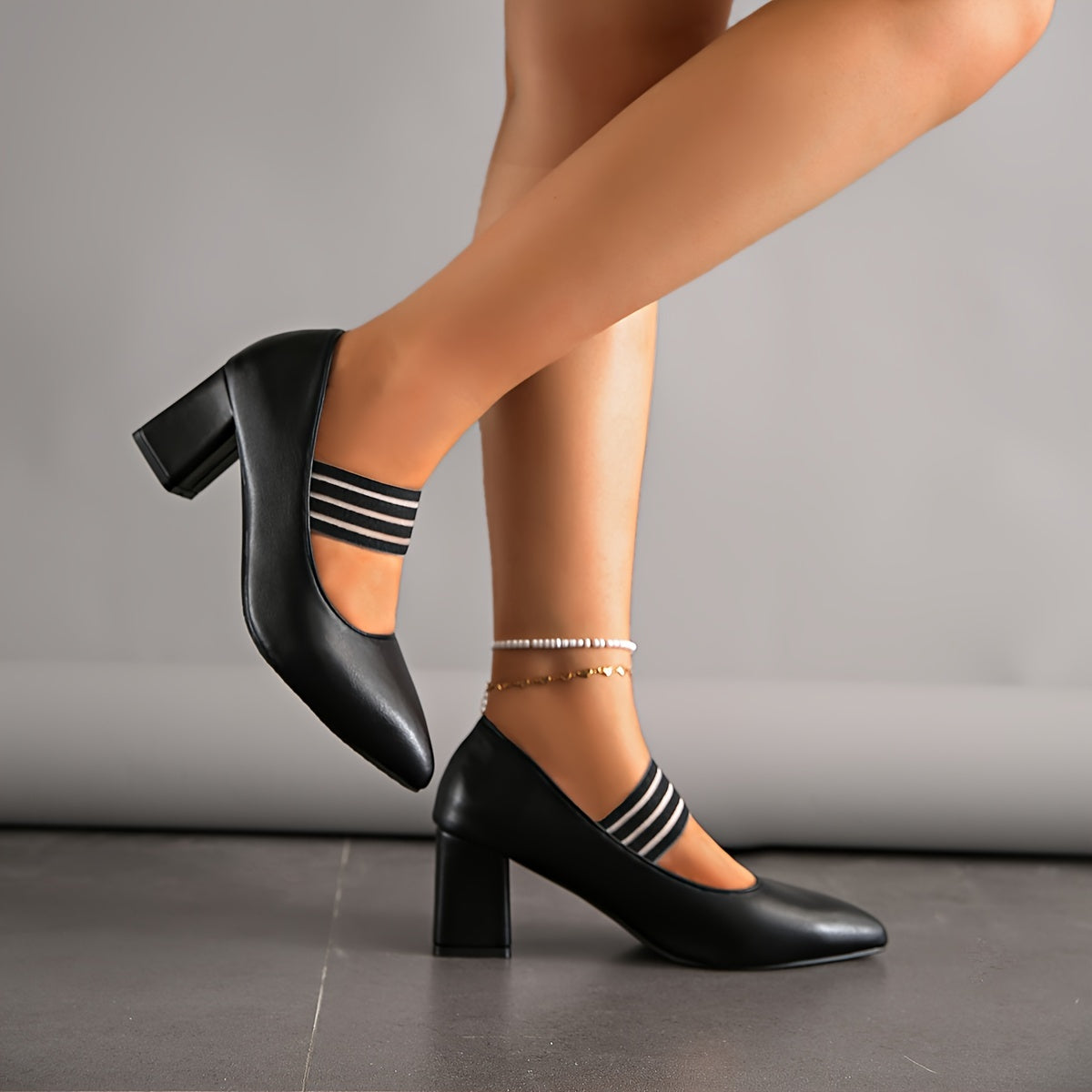 Women's Solid Color D’Orsay Pumps Breathable Pointed Toe Block Heels