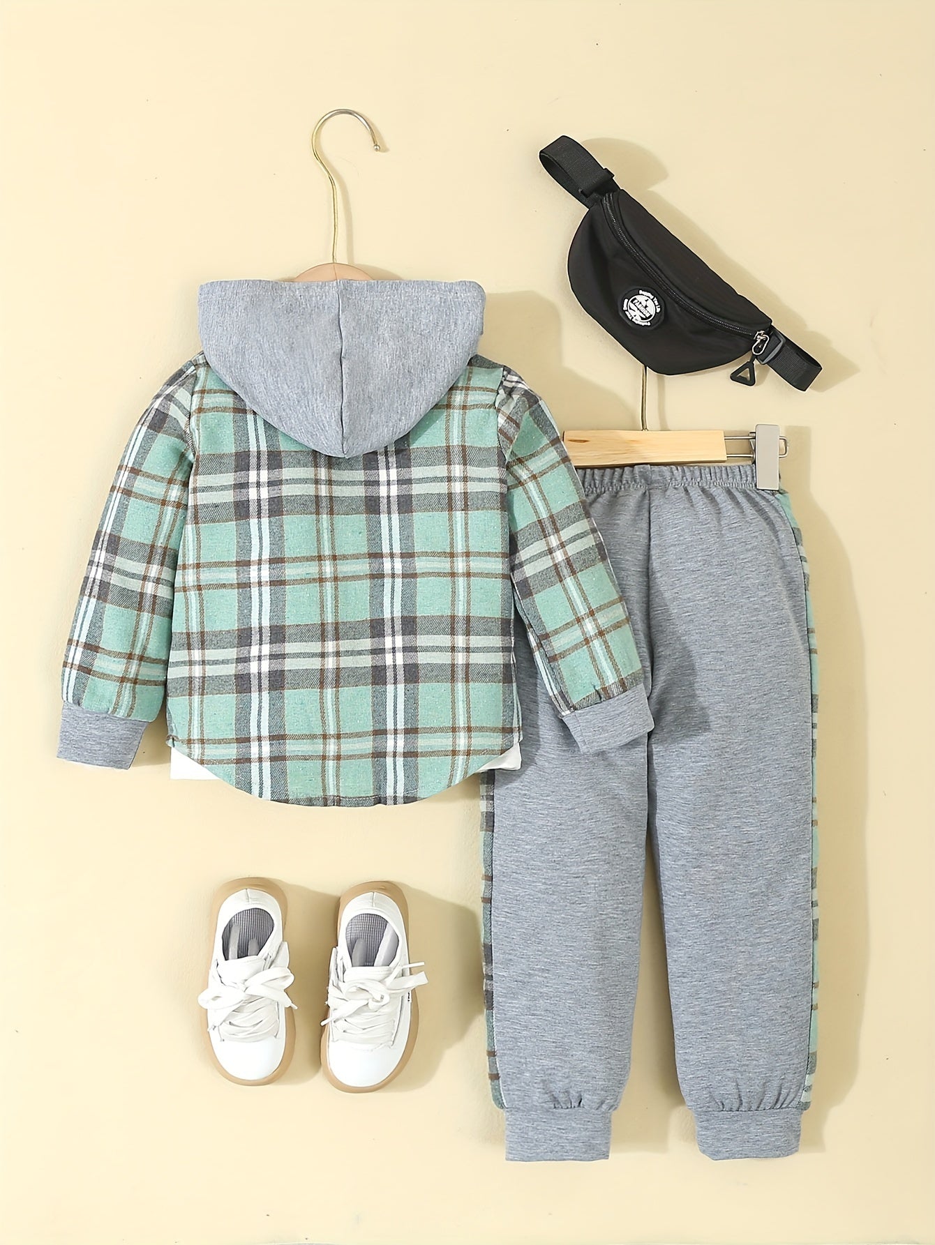 Boy's Casual Set Includes Plaid Hoodie Base Layer Top and Color Block Pants for Spring and Fall