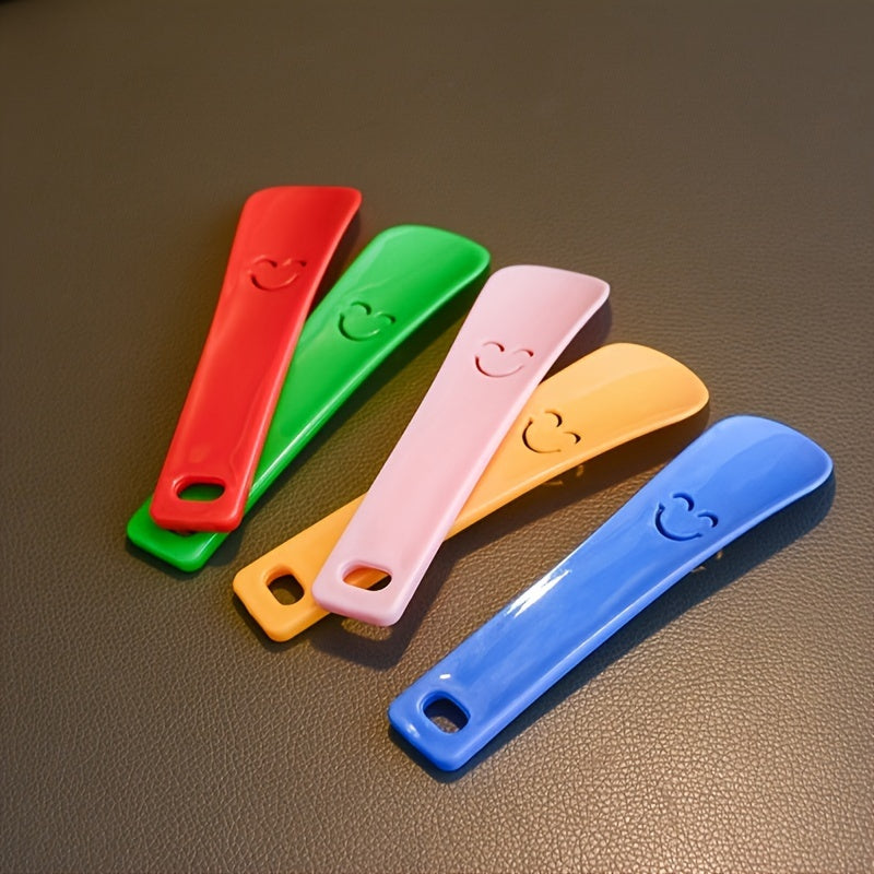 Unisex Plastic Mini Shoe Horn Portable Shoe Lifter for Easy Shoe Removal