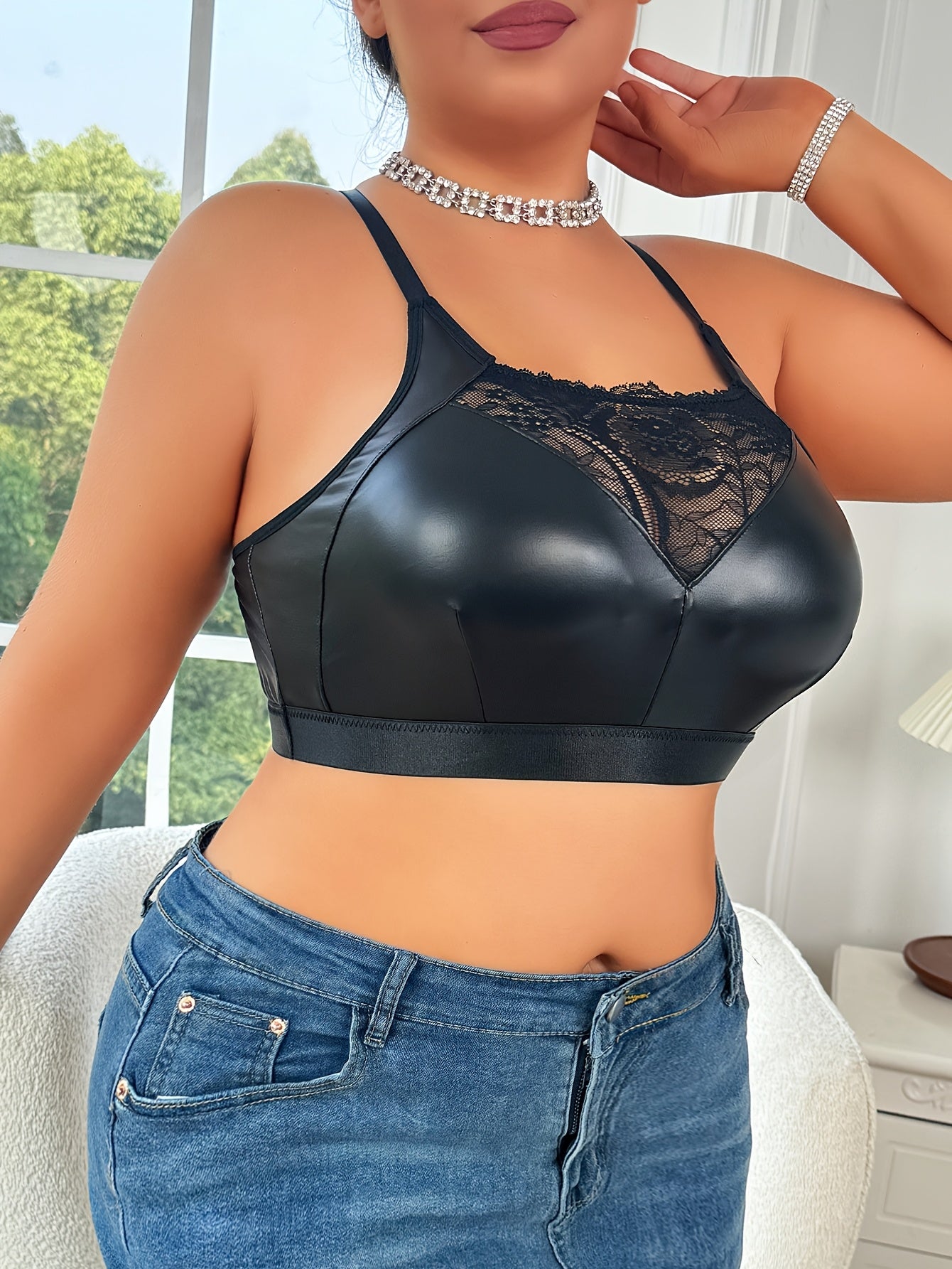 Plus Size Female Lingerie Crop Top Bra Faux Leather Backless Lace Trim