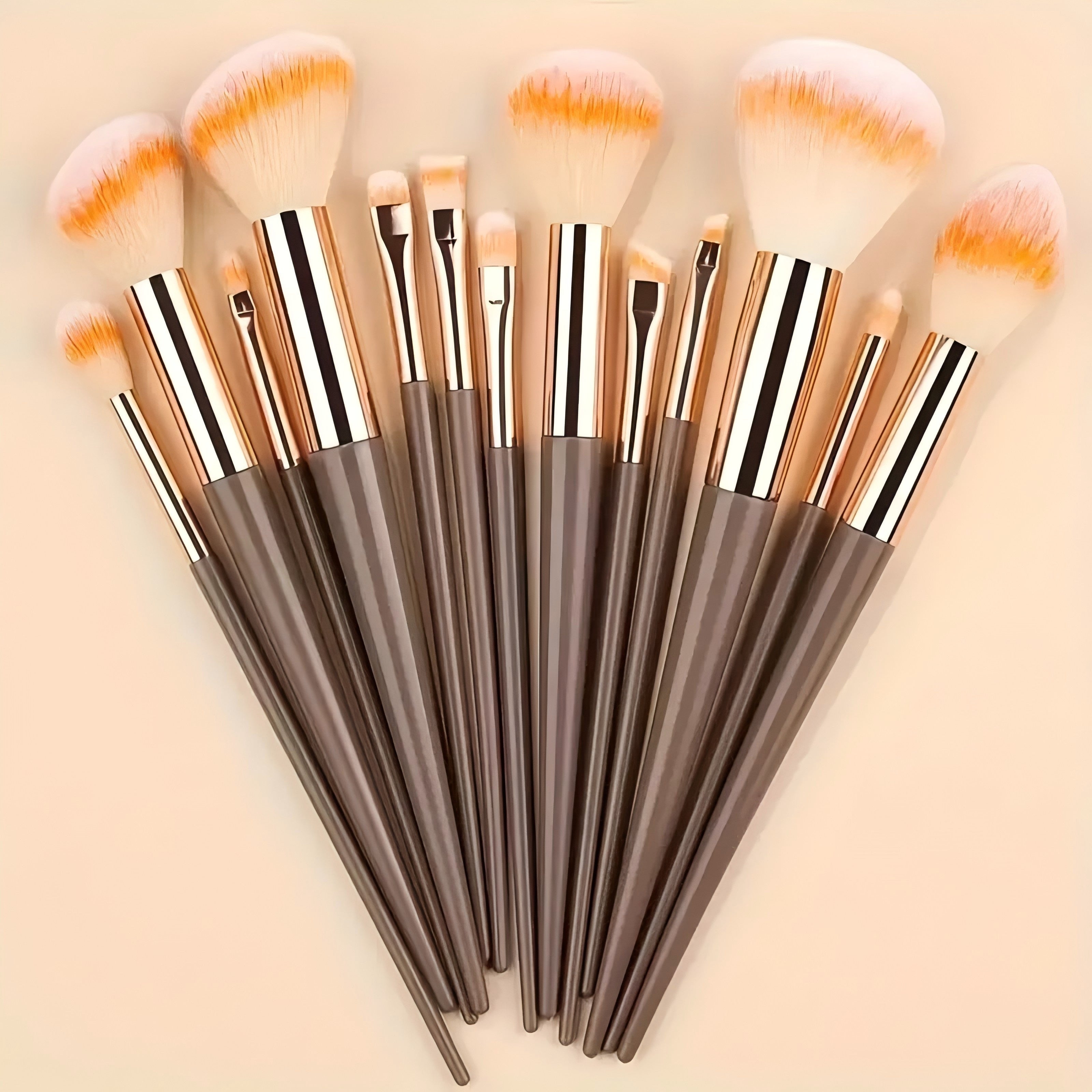 13-Piece Makeup Brush Set Nylon Synthetic Fiber Easy to Use Professional Travel-Friendly
