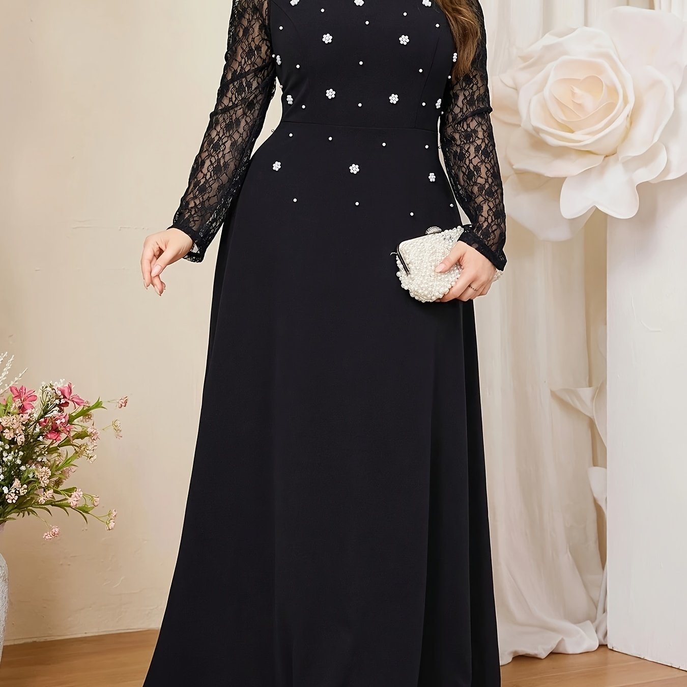 Plus Size Black Dress with Pearls and Lace A-Line Evening Gown