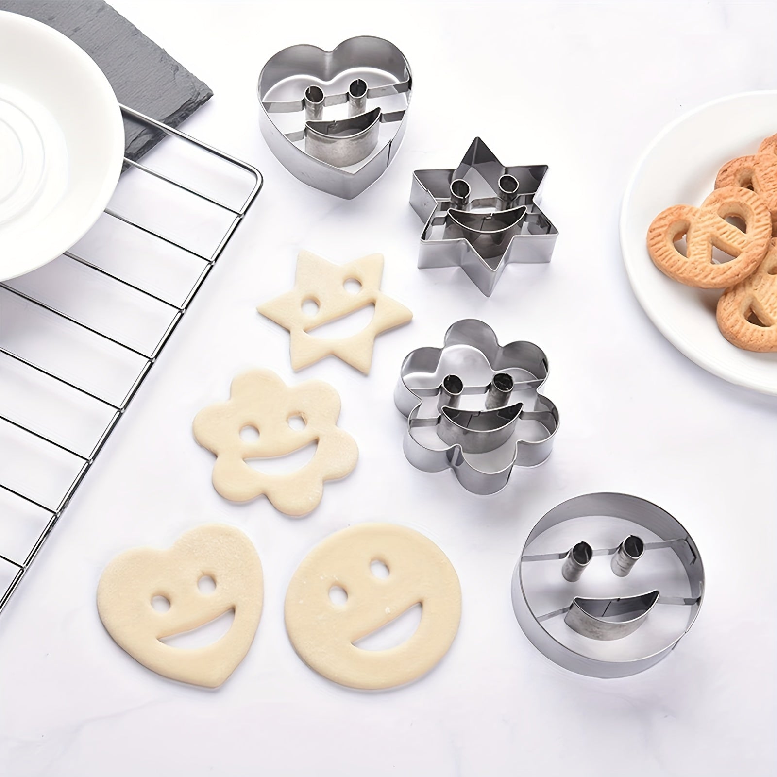 Set of 4 Stainless Steel Smiling Face Cookie Cutters for Baking Pastries and Biscuits