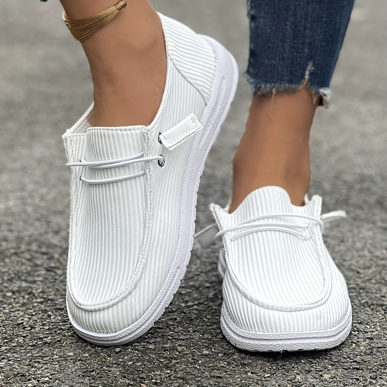 Women's Canvas Sneakers Slip-On Loafers with Soft Interior Durable Sole