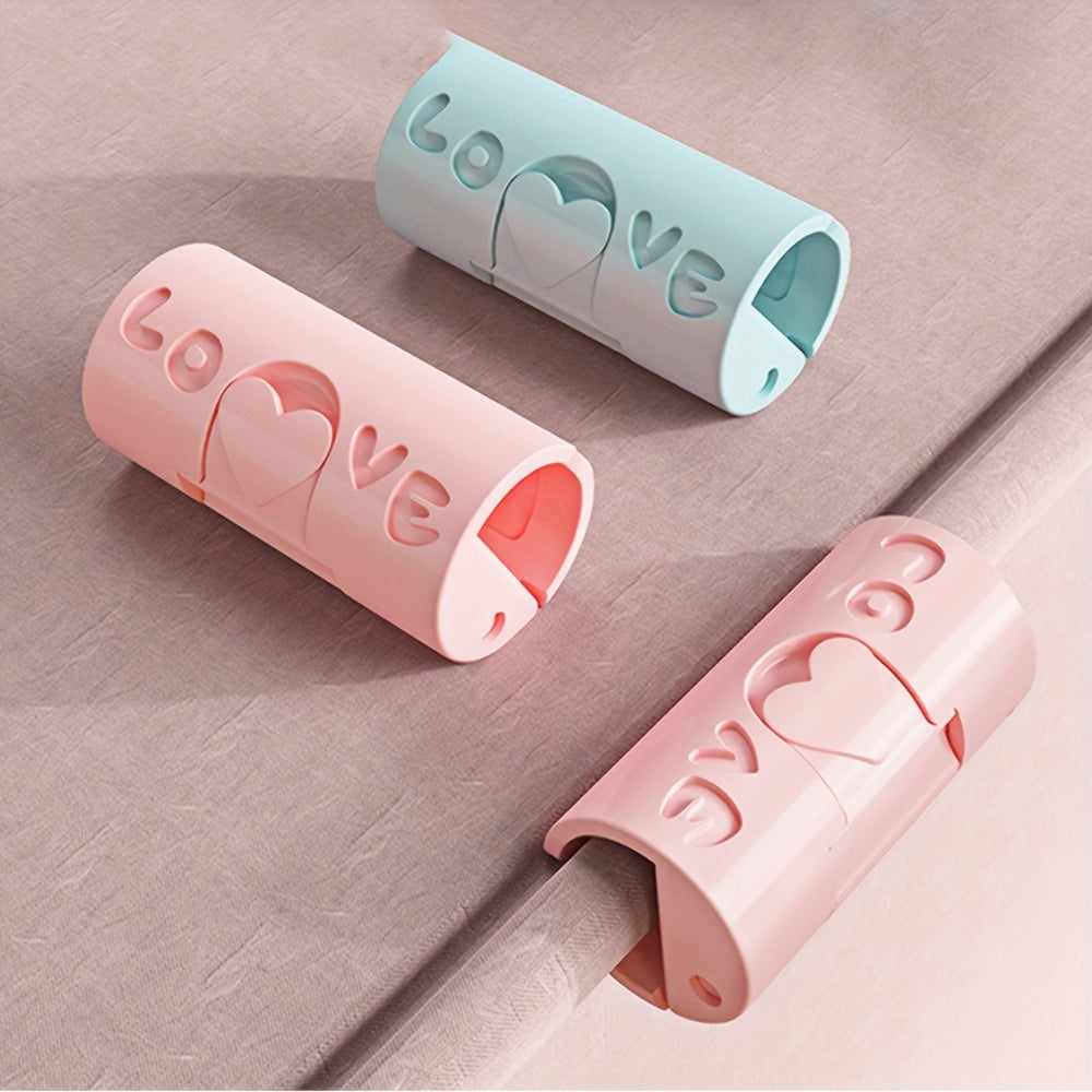 Set of 6 Pink Heart-Shaped Bed Sheet Fasteners Clips for Secure Bedding