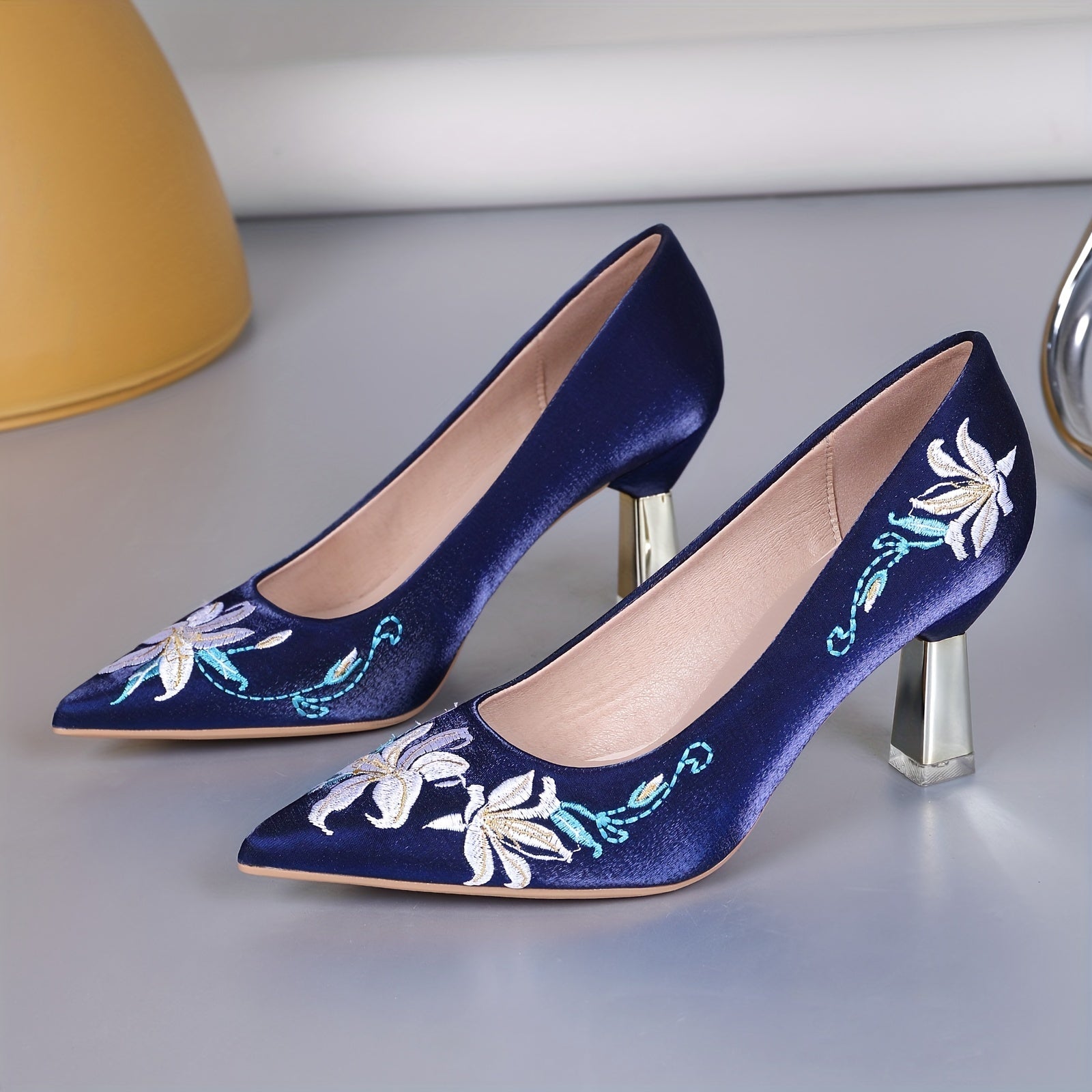Women's Floral Embroidery Pumps Pointed Toe High Heels Dress Shoes
