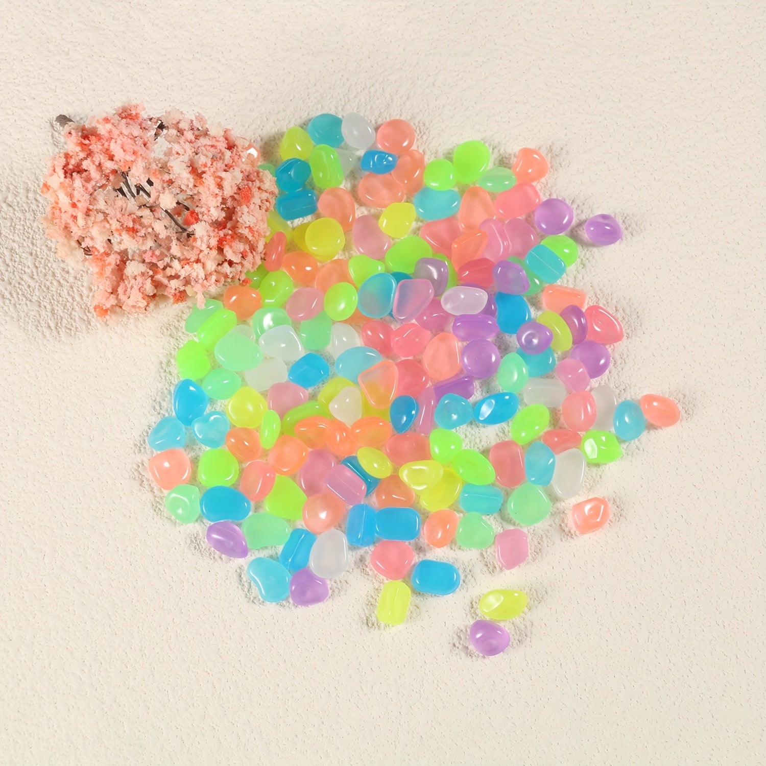 Glow in the Dark Plastic Garden Pebbles for Yard Walkways Aquarium Decor 0.76cm-0.99cm