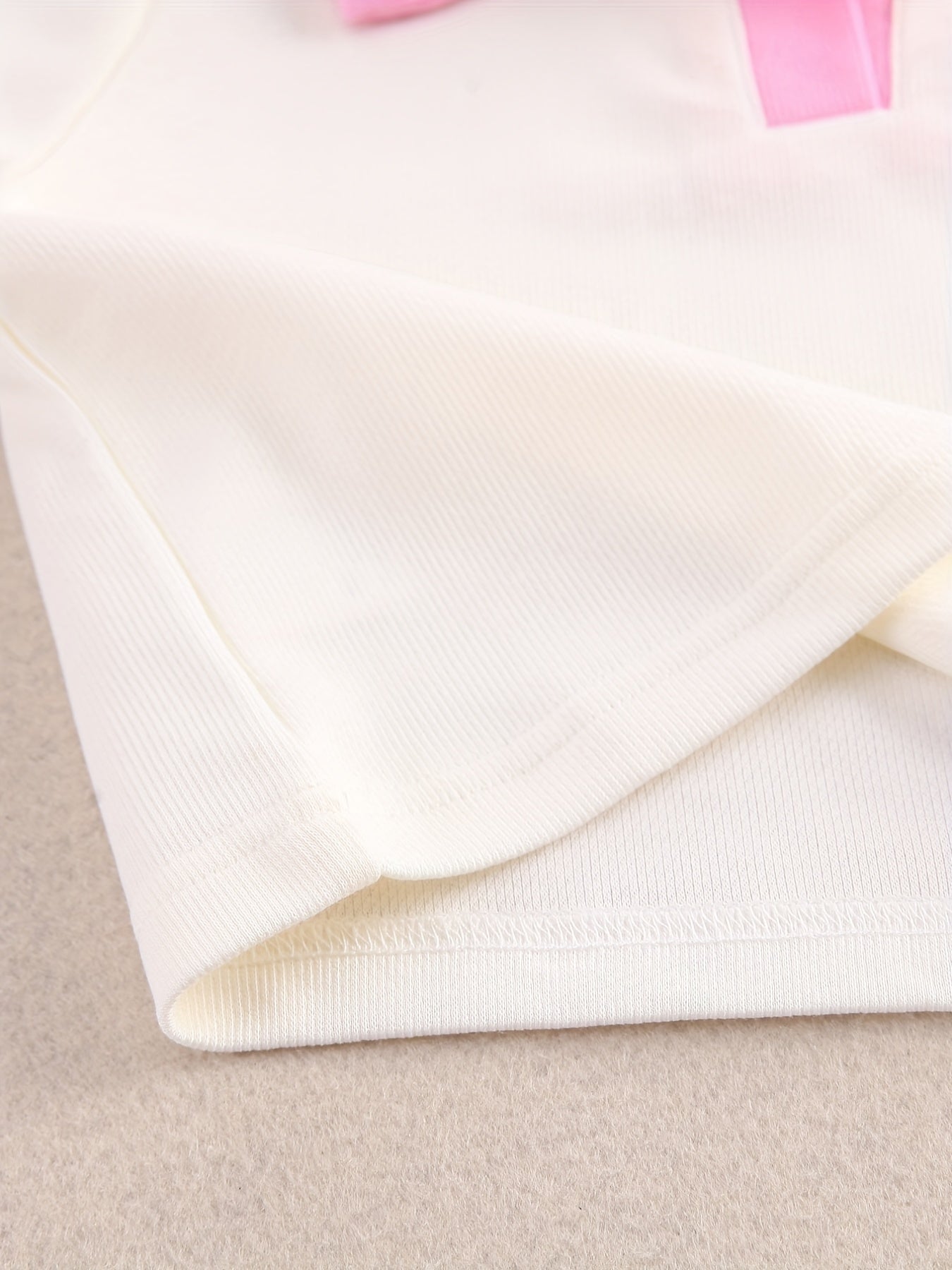 Girls Kids' Cotton College Style Turnover Collar T-Shirt Set with Fake Pockets and Badge Print