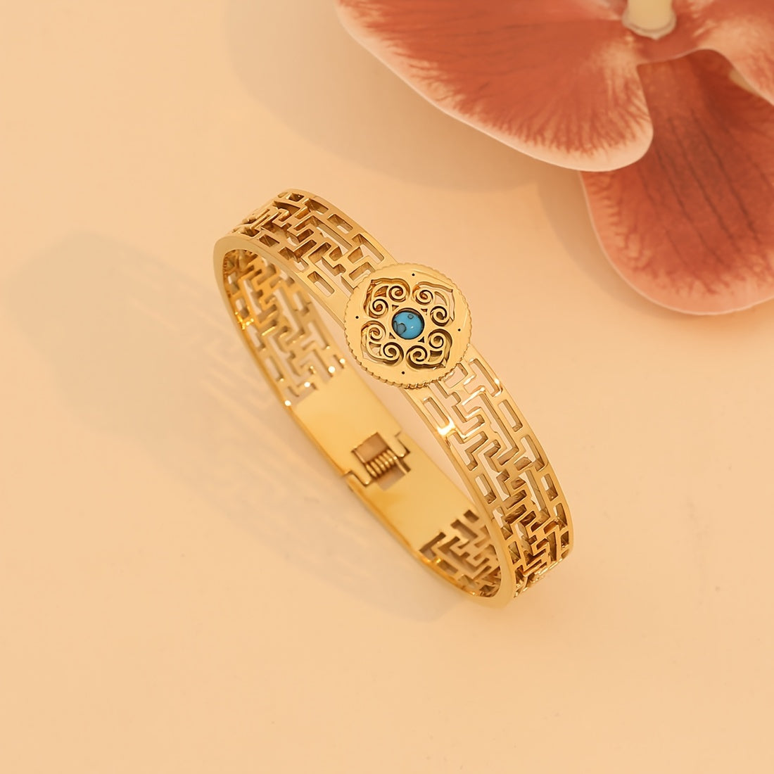 Women's Vintage Style 18K Gold Plated Stainless Steel Bracelet with Turquoise Inlay and Hollow Pattern