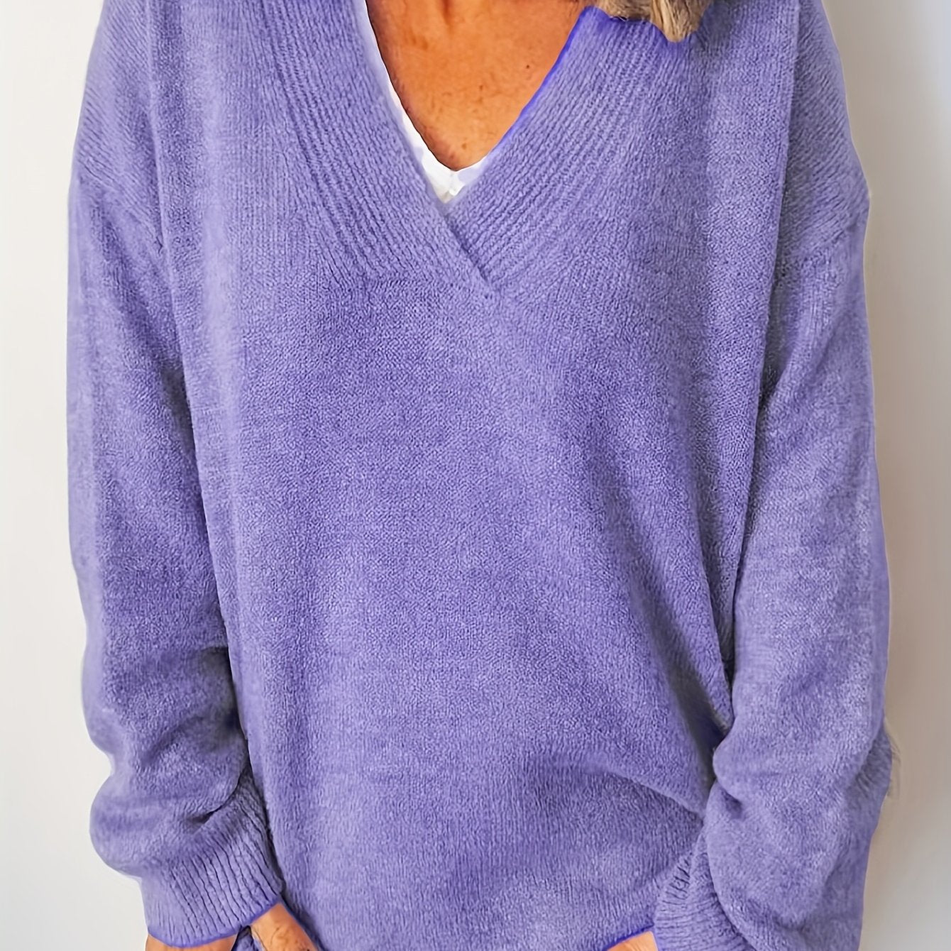 Plus Size Women's Navy Blue V-Neck Sweater Cozy Fall Winter Pullover