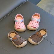 Bolalar uchun yozgi yulduzli osmon sandallari, bej va jigarrang ranglarda, tasmali, PVC taglik bilan, tasodifiy ochiq havoda kiyish, plyajga chiqish va o'yin vaqtida.