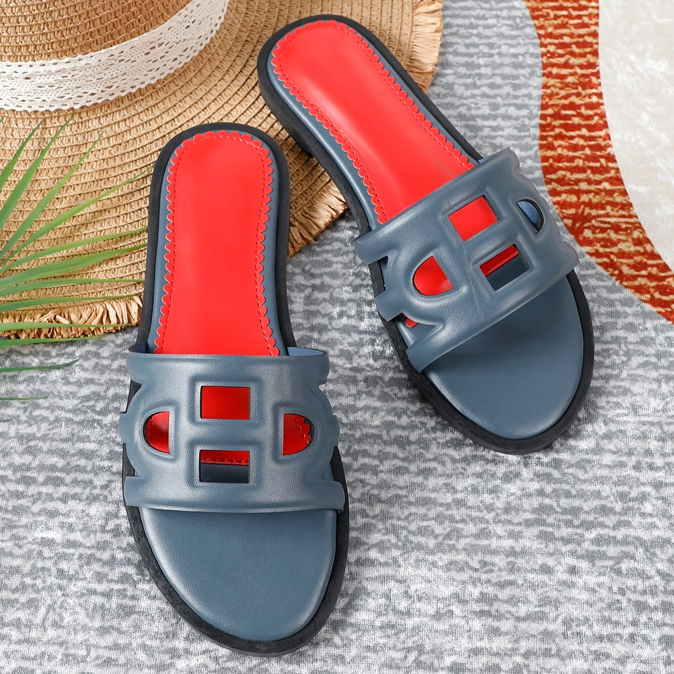 Women's Slip-On Round-Toe Flat Shoes Lightweight Comfortable Embossed Laser Designs