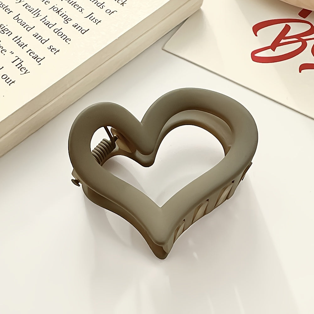 Women Heart-Shaped Plastic Hair Clips Set Medium Size Durable Strong Grip Minimalist Hair Accessories