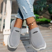 Women Slip-On Loafers Breathable Mesh Casual Shoes for Walking and Daily Wear