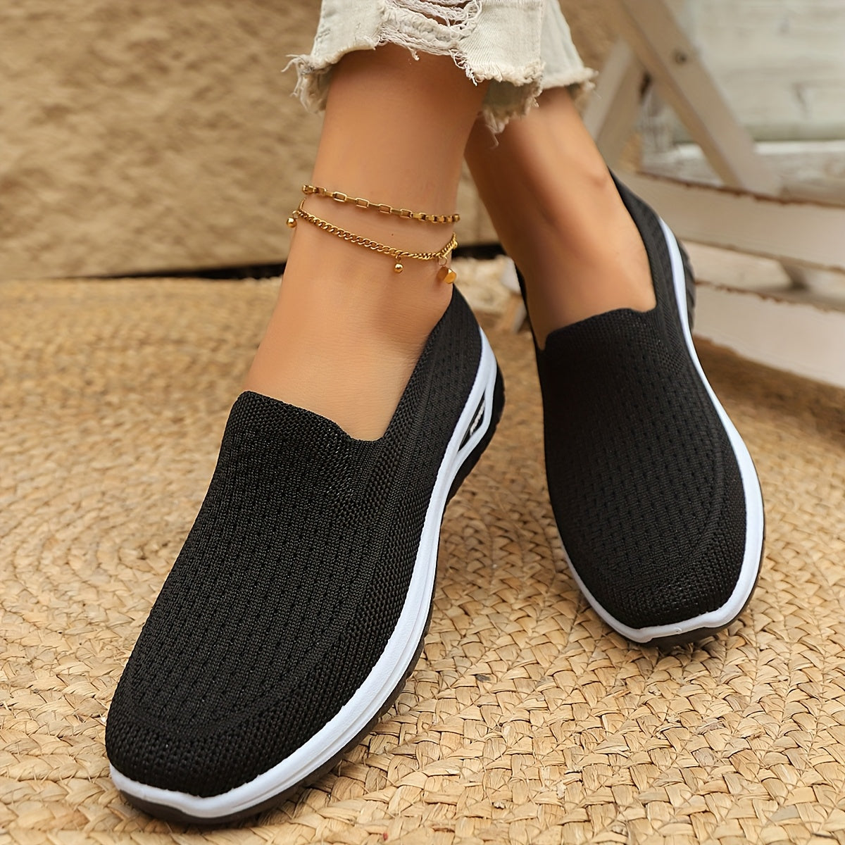 Women Old Beijing Cloth Shoes Black Non-Slip Soft Sole Comfort Shoes