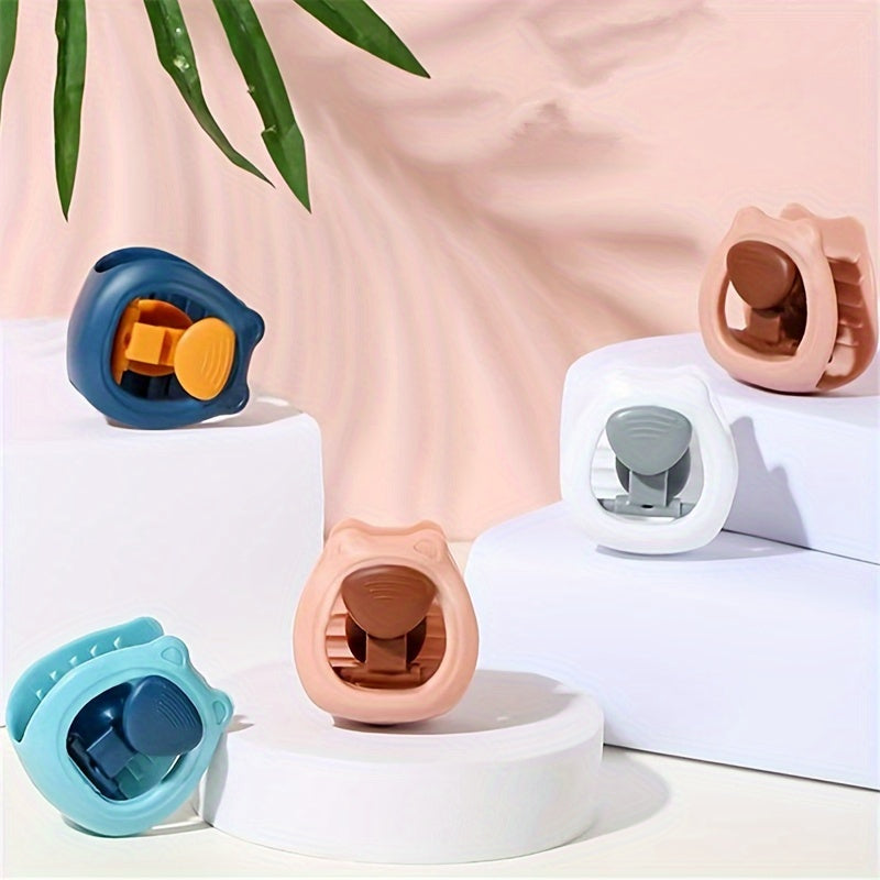 Set of 5 Bedding Fasteners with Non-Slip Grippers for Secure Bed Corners