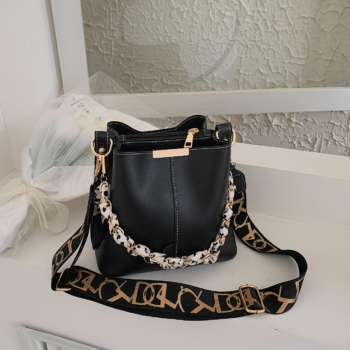 Women's Bucket Bag Crossbody Shoulder Bag Solid PU Casual Everyday