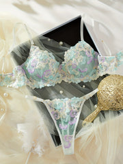 Women's Floral Lace Lingerie Set with Push-Up Bra and Thong