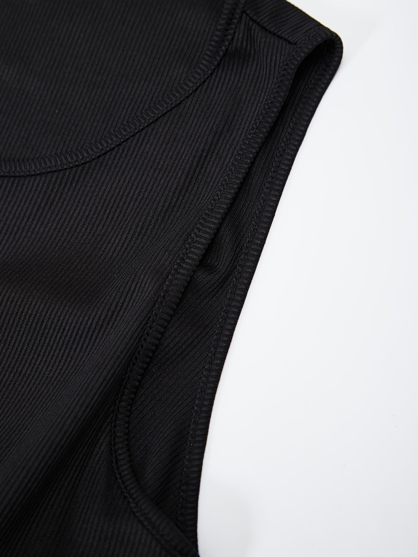 Yevropa va Amerika tez modaiga e'tibor bering, ayollar uchun bir rangli yengsiz yozgi ko'ylaklar.