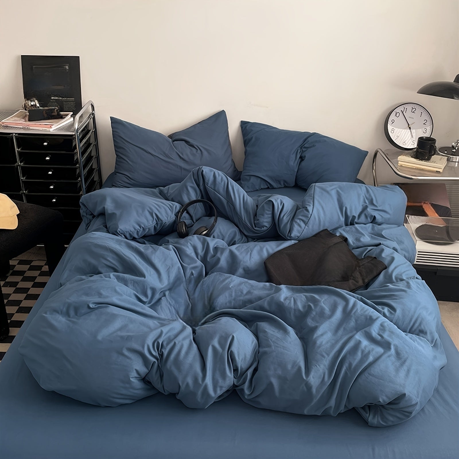 Set of 3 Polyester Duvet Cover and Pillowcase Set Solid Color Shrink Resistant Machine Washable