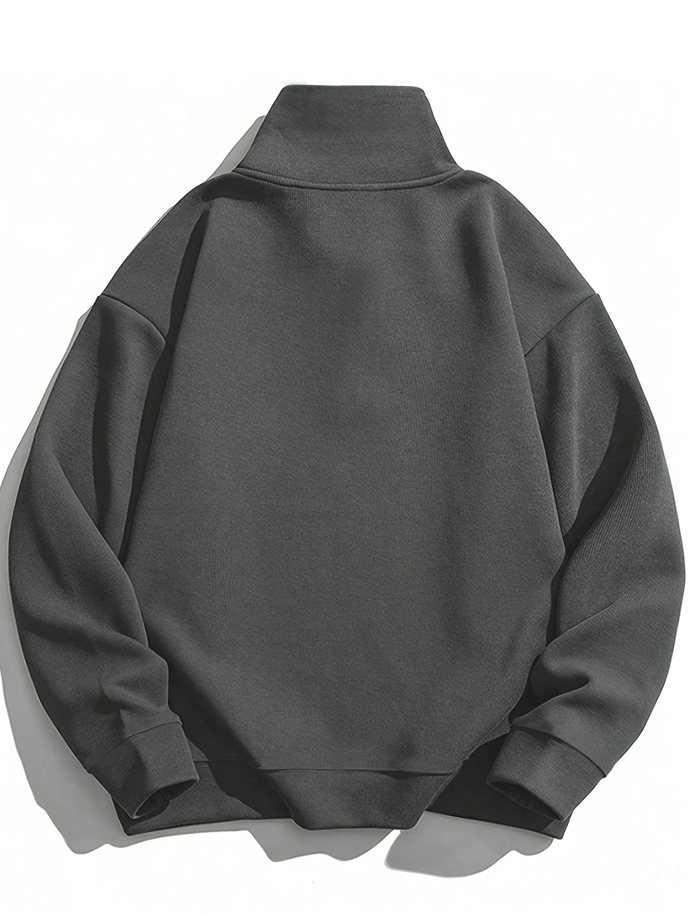 Kishilar uchun kuz va qishda iliqlik uchun zamonaviy yarim ochiq kardigan.