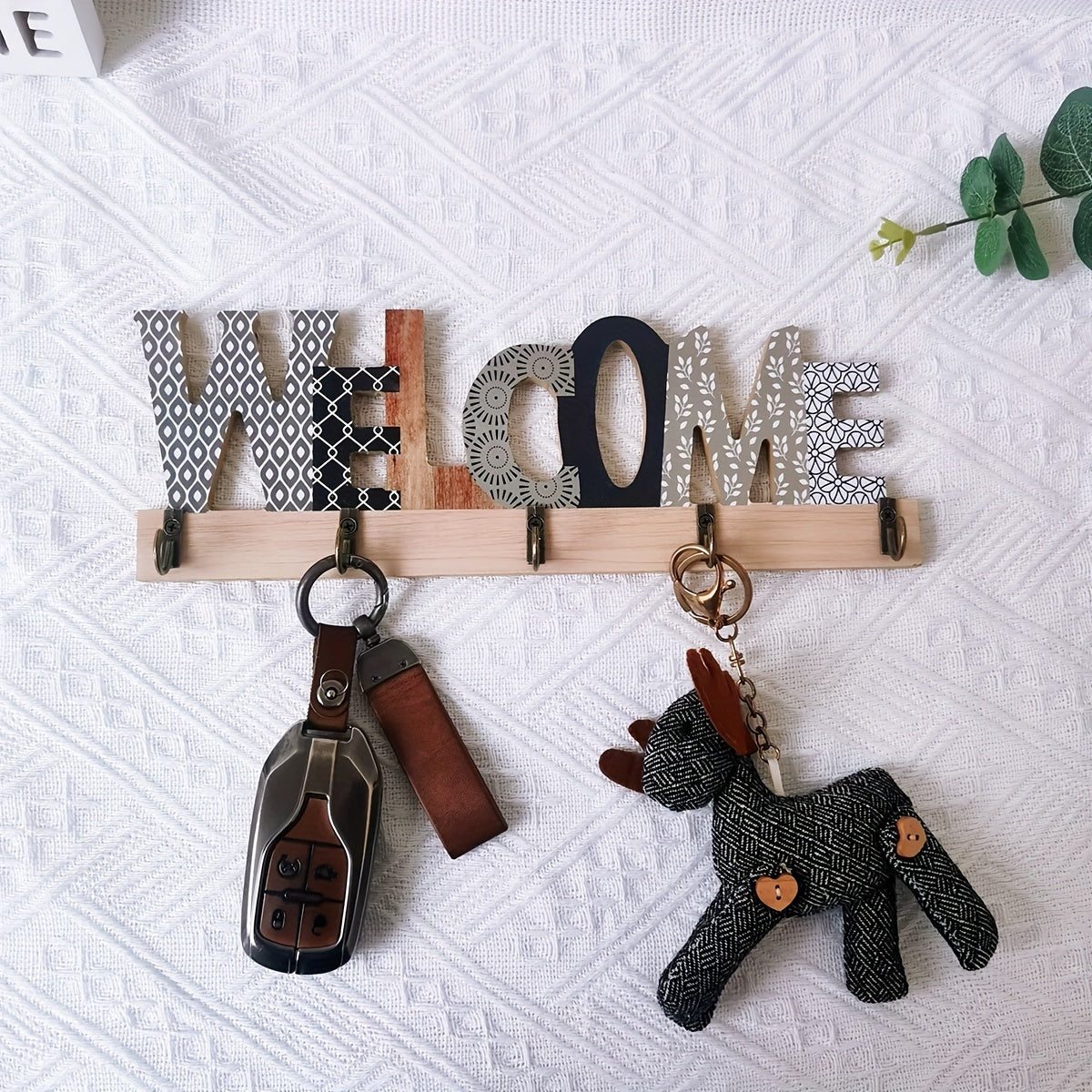 Letter Design Wall Key Holder for Door Hat Bag Housewarming Gift