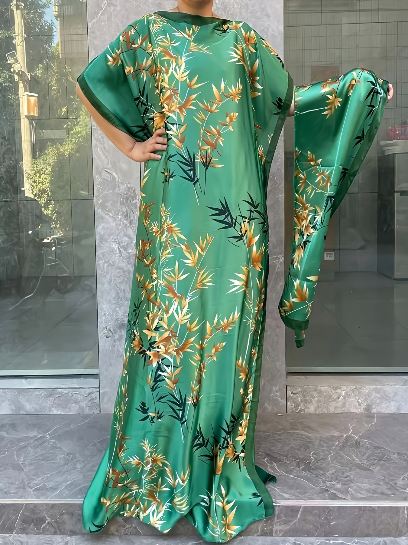 Vestido túnica de talla grande para mujer con estampado floral verde y bufanda