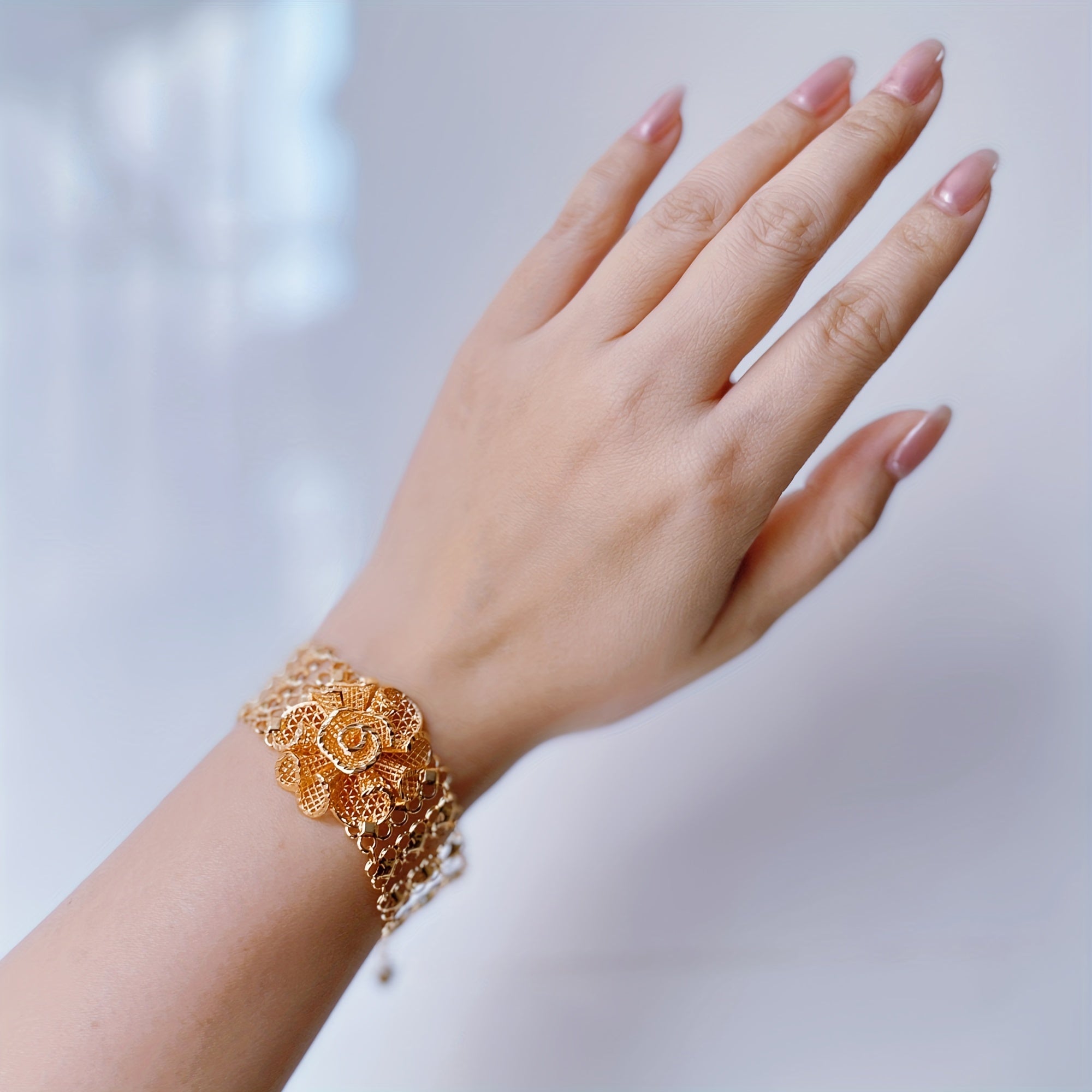 Gold-Plated Champagne Rose Flower Bracelet with Wide Chain for Weddings and Gifts