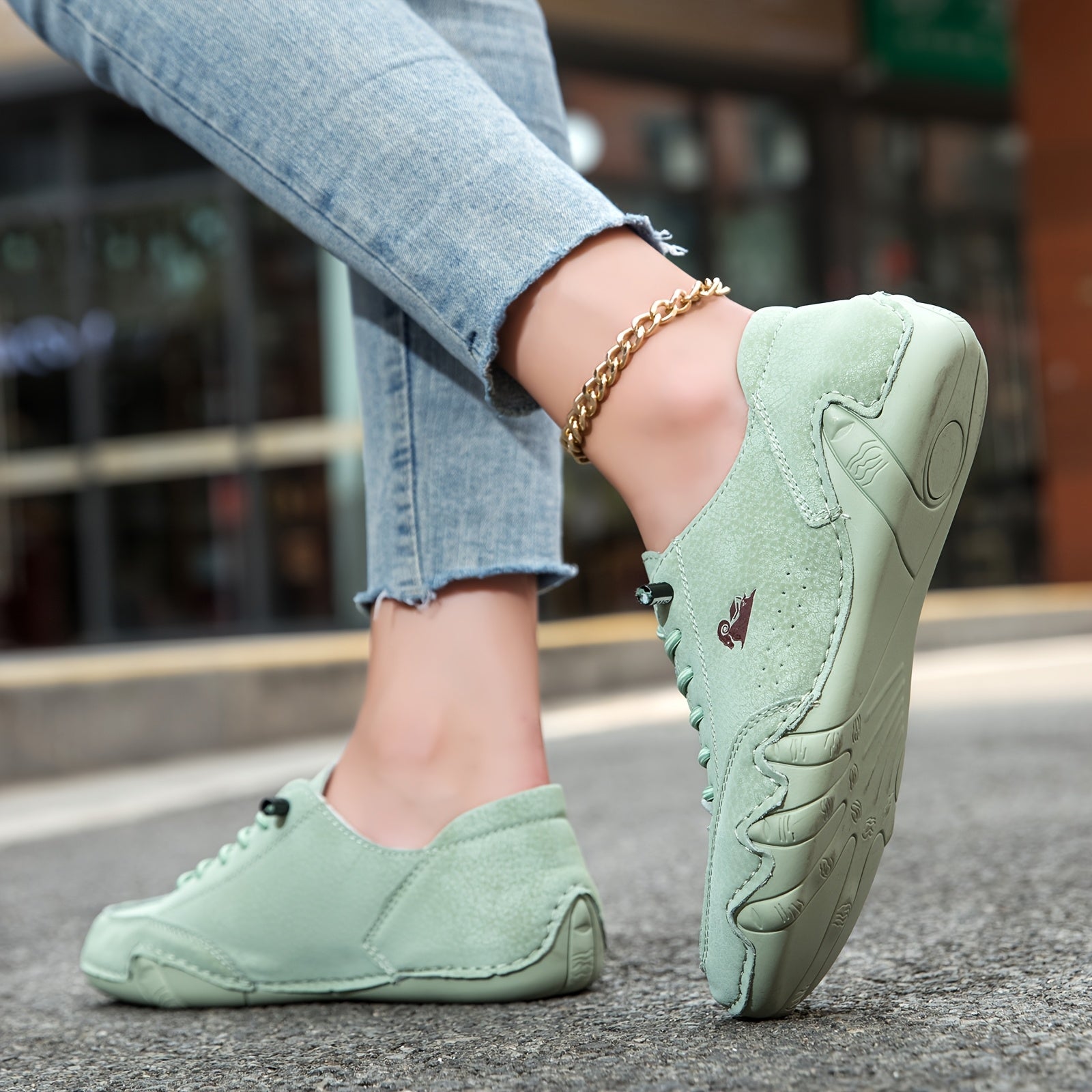 Women's Lightweight Breathable Canvas Sneakers for Walking and Outdoor Activities