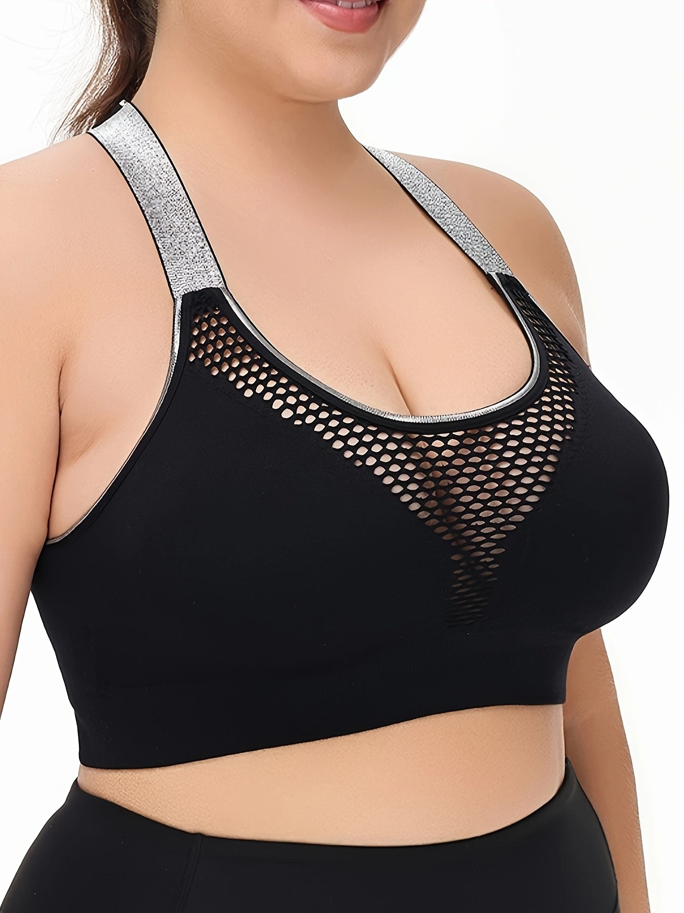 Women's Breathable Seamless Hollow Grid Sports Bra Adjustable Plus Size