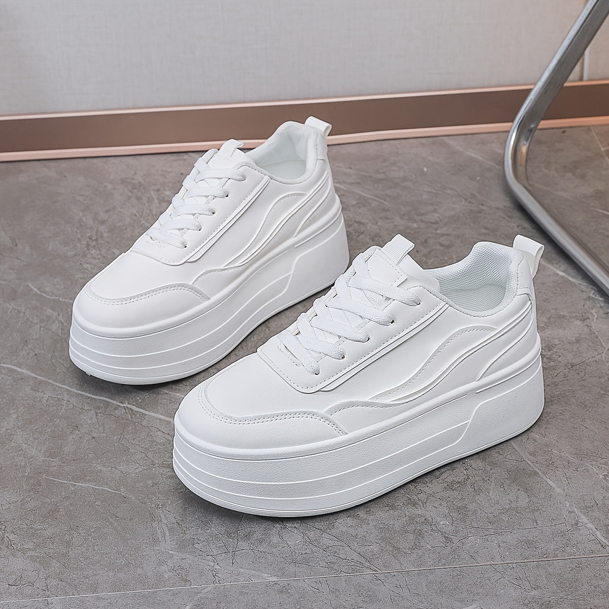 Women's Low-Top Lace-Up Sneakers White Casual All-Day Comfort