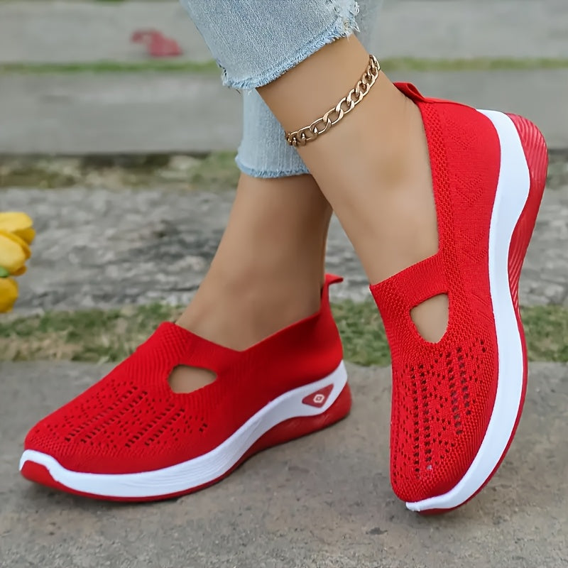 Ayollar uchun nafas oladigan slip-on kundalik sport poyabzali Oq yengil yurish poyabzali
