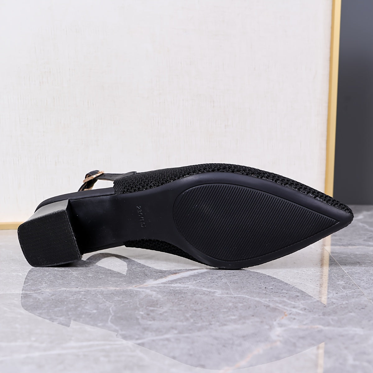 Women's Breathable Fabric Pumps Solid Color Pointed Toe Block Heel Shoes
