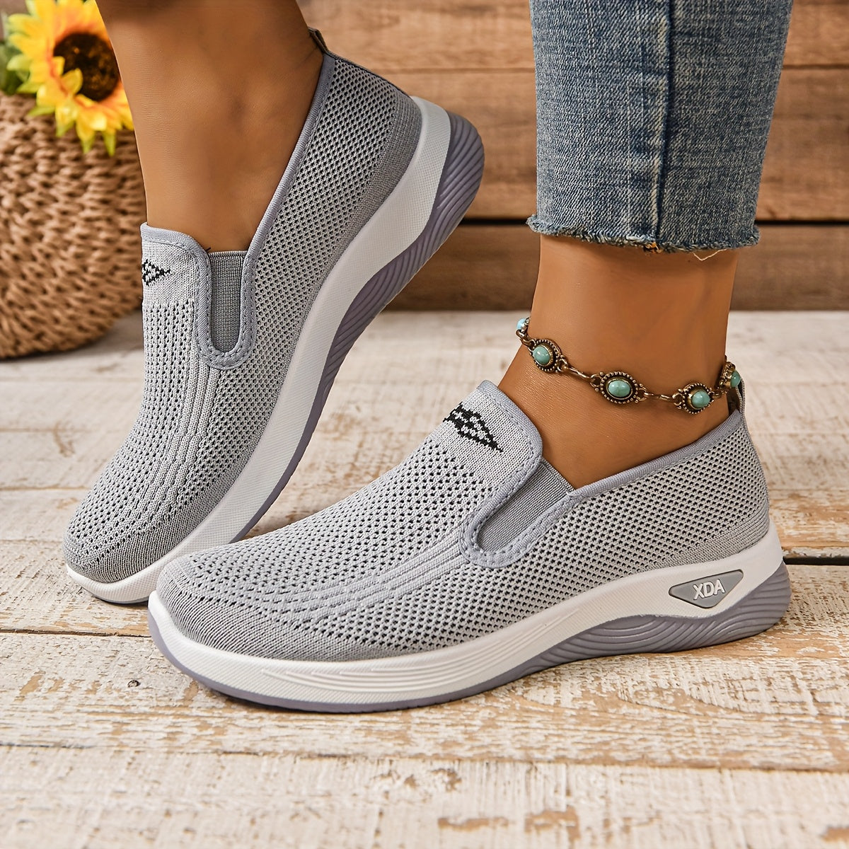 Women’s Casual Sneakers Low Top Slip-On Solid Color Fabric Rubber Sole