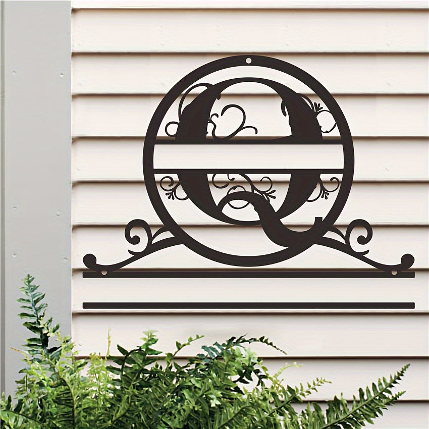 Maxsus metall oilaviy nom yozuvi bilan monogram va familiya, ob-havo sharoitiga chidamli, bardoshli va teksturali yakuniy uchun uy bezaklari