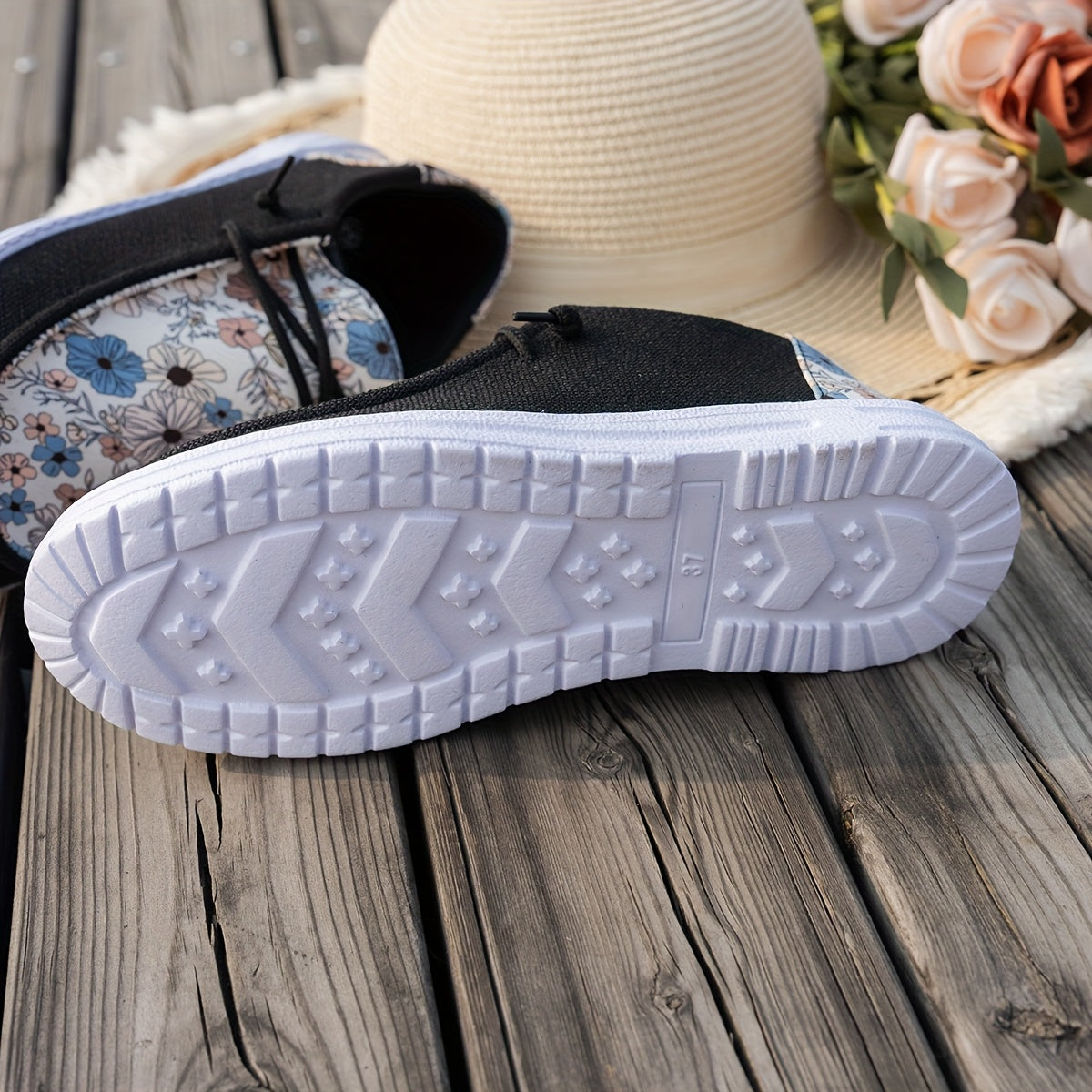 Women's Loafers Casual All-Season Slip-On Flats with Elastic Laces