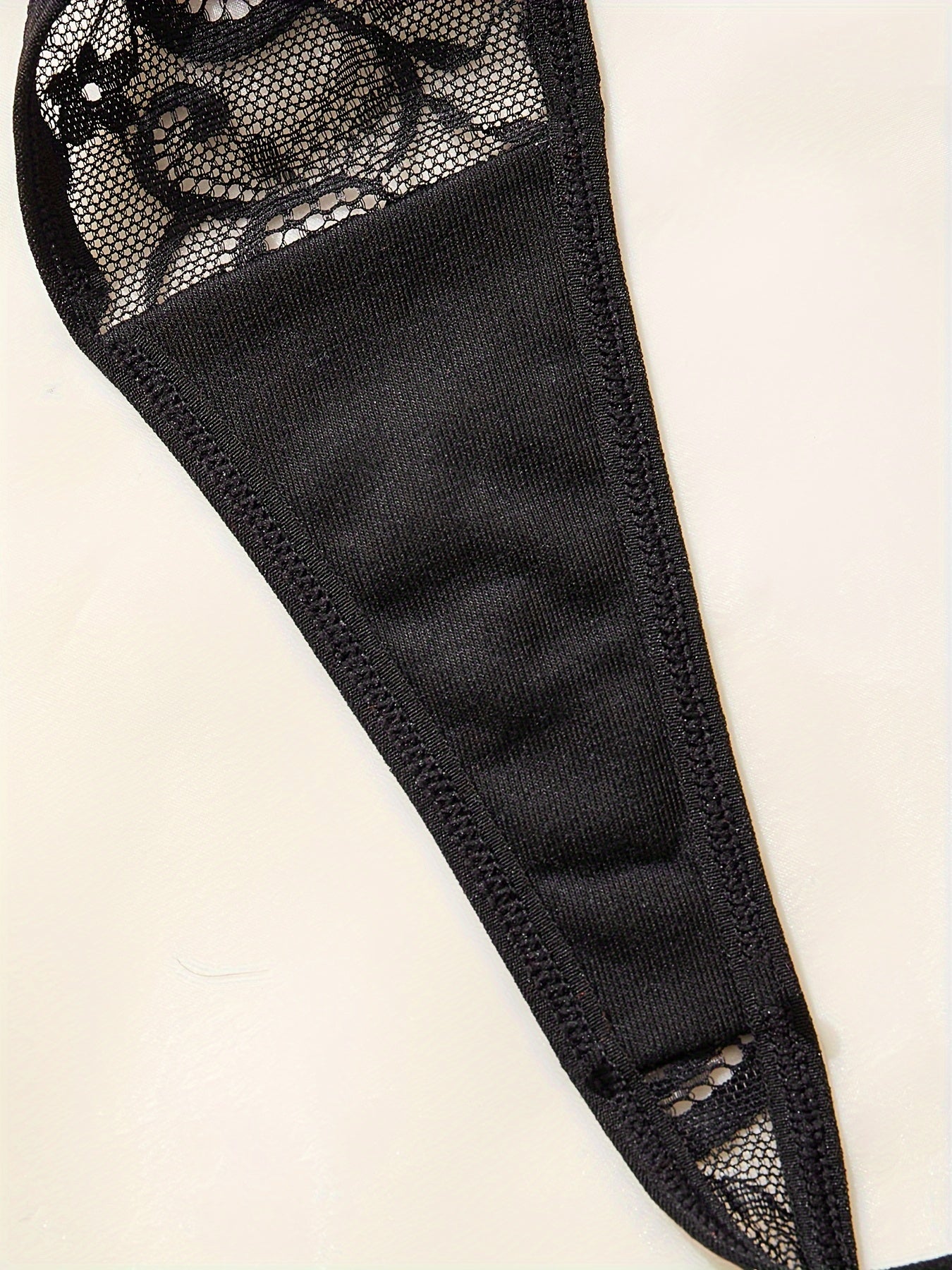 Women’s Lace Lingerie Set Triangle Bra and Thong Underwear