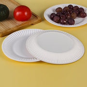 Disposable Paper Plates Set of 50, 15-22cm, Compostable, Leak-Proof for Snacks and Holidays