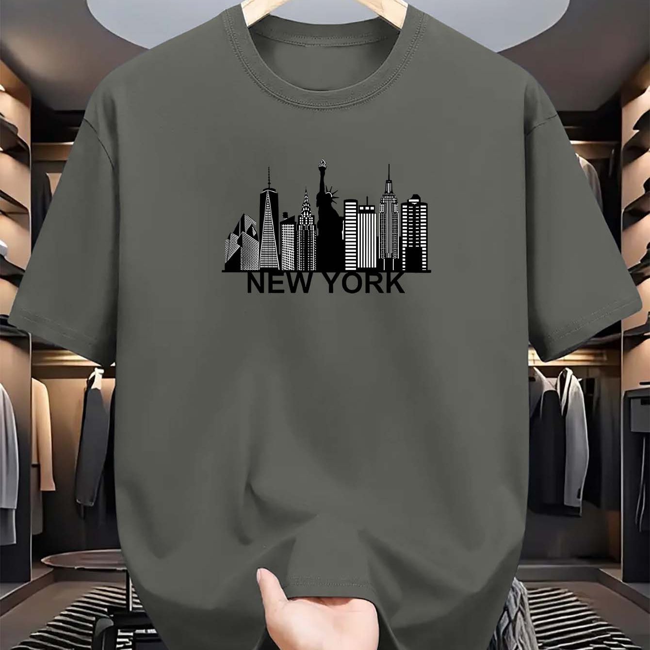 Camiseta gráfica de manga corta con cuello redondo para hombre en azul claro con skyline de NYC, verano casual, poliéster