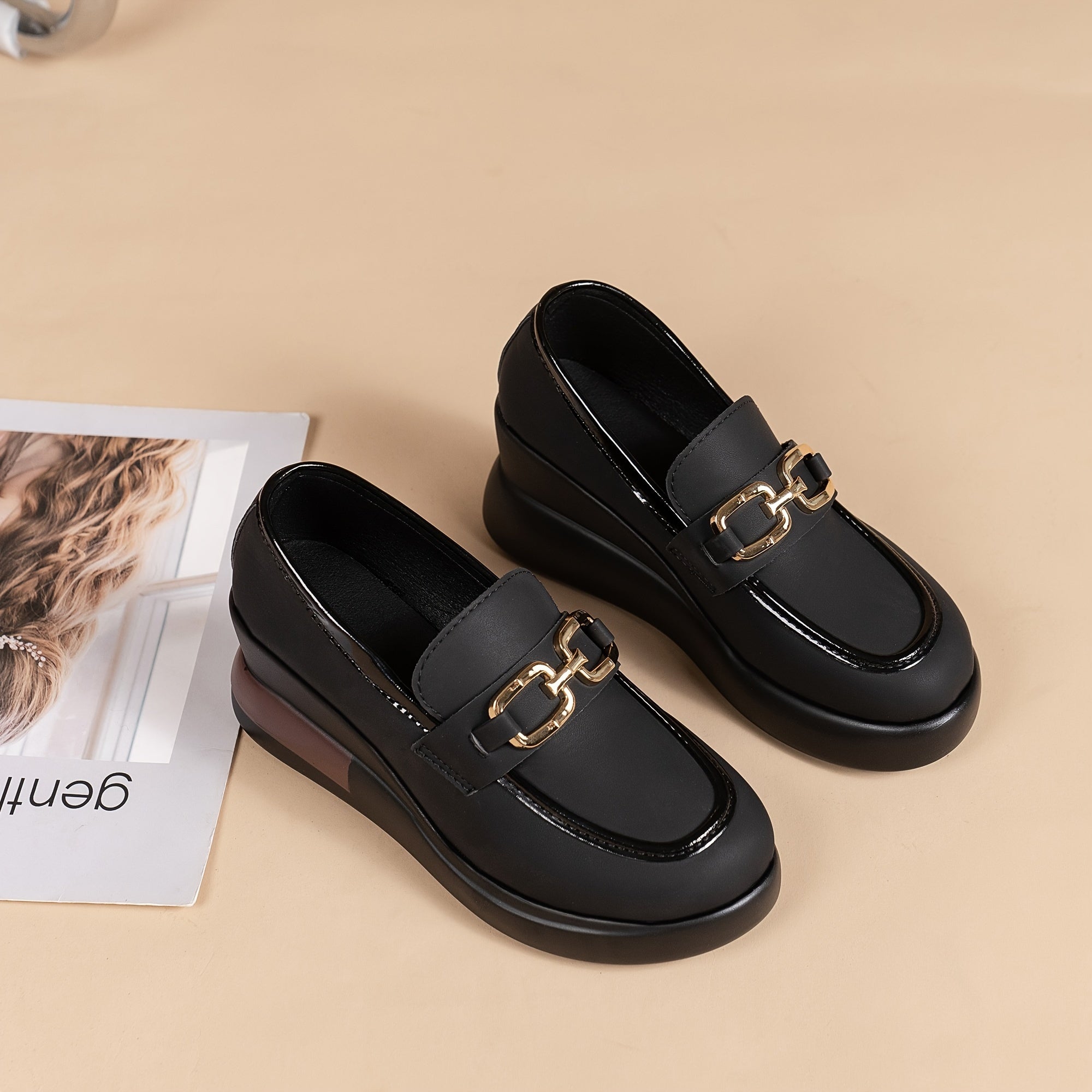 Women's Golden Plated Buckle Thick Sole Casual Spring Flats