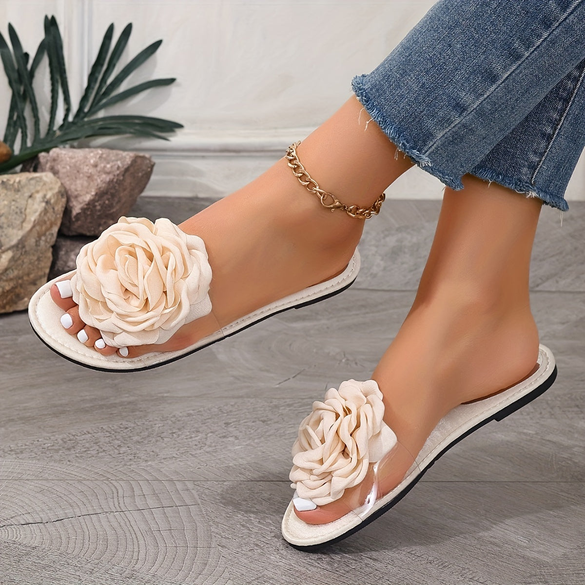 Women's Flower Decor Slip-On Flat Sandals Open Toe Summer Lightweight Shoes