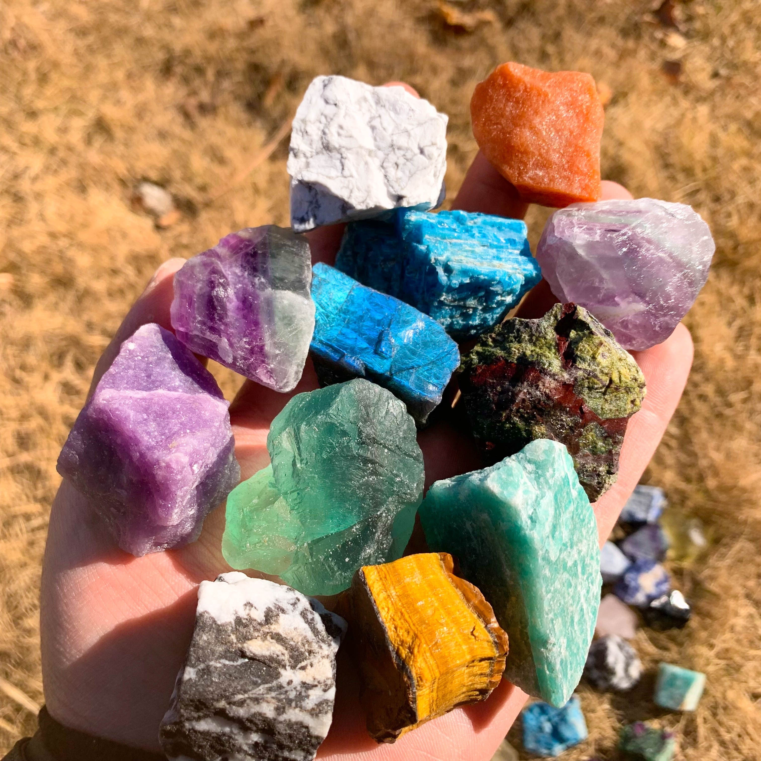 Natural Crystal Mixed Large Particle Raw Stones for Healing Reiki Chakra DIY Projects 226.8g 453.59g