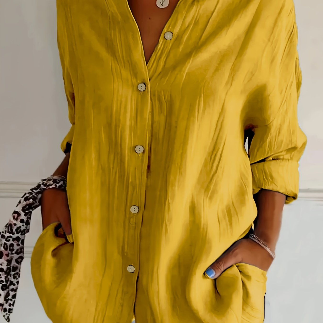 Plus o'lcham ayollar uchun uzun qolli tugma bilan yopiladigan ko'ylak, birxil rang, kundalik, professional