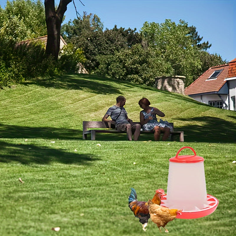 Bepul batareyasiz avtomatik tovuq ovqatlantiruvchi va suv beruvchi to'plami - qizil yoki to'q sariq asos, tasodifiy rangda jo'natiladi.