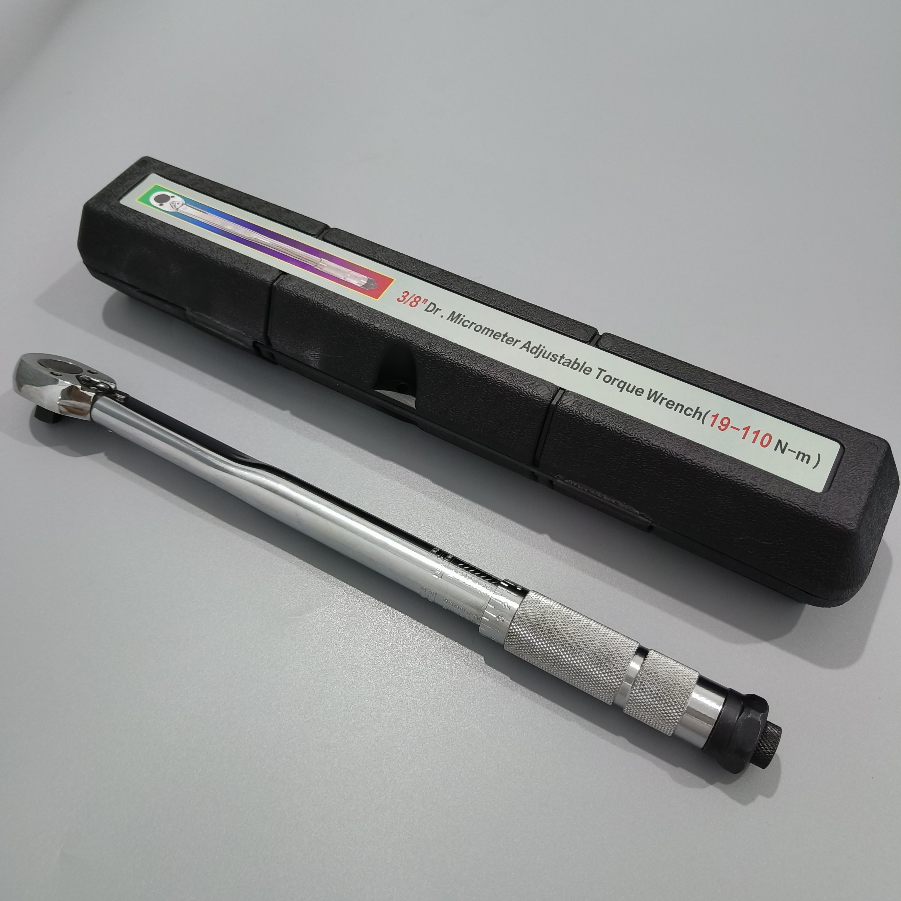 Automobile Torque Wrench Set with Adjustable Drive Sizes 1/4 3/8 1/2 Inch