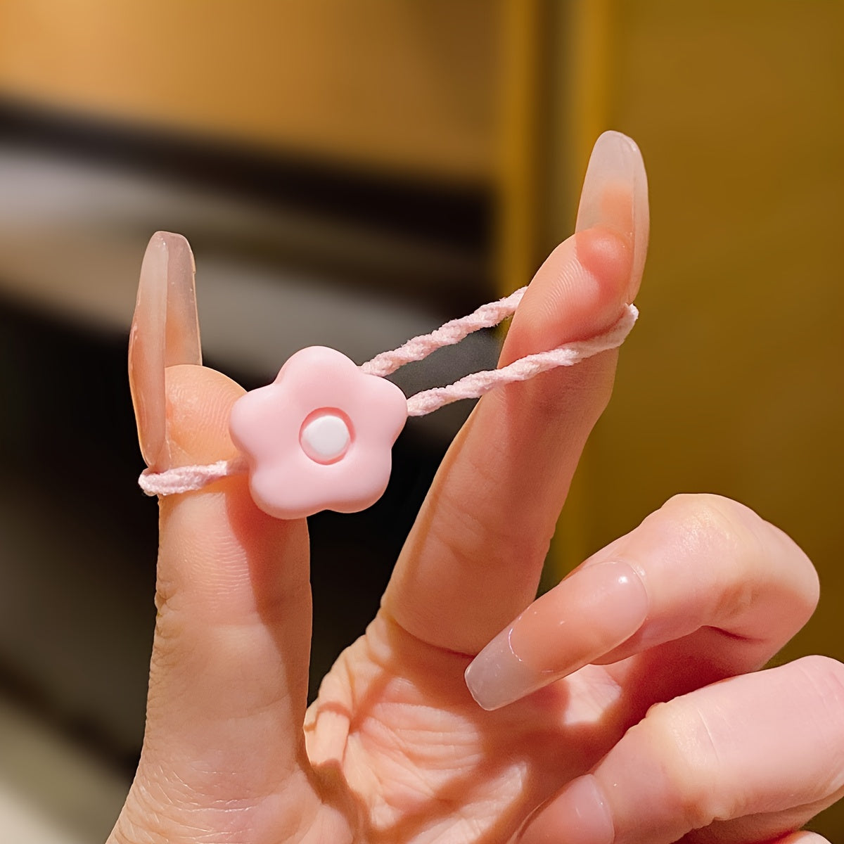 Anillos de pelo con hilos de dibujos animados coloridos para niños de 3 a 14 años, accesorios de resina, paquete de 100