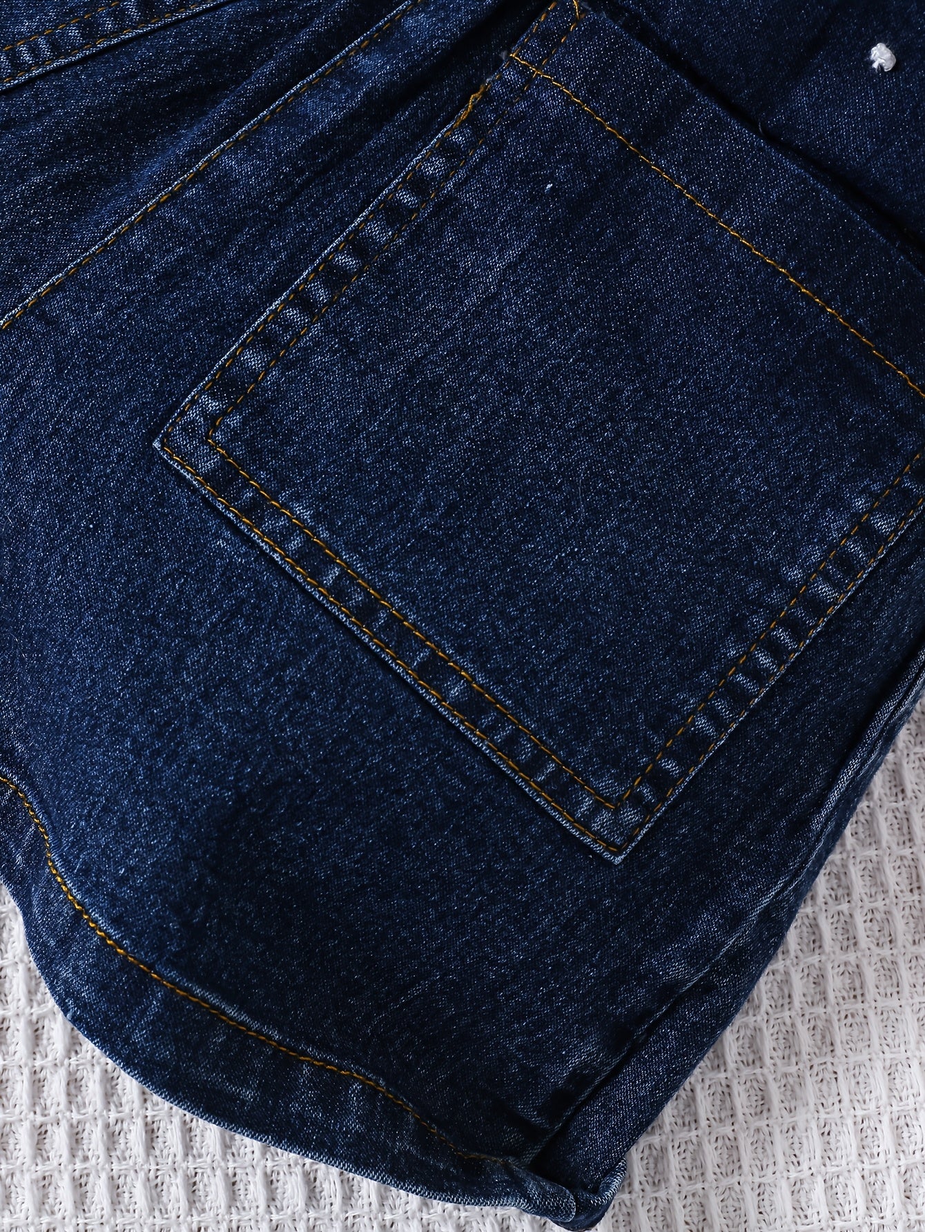 Girls' High-Waist Denim Shorts with Adjustable Belt and Pockets for Spring Summer Fall