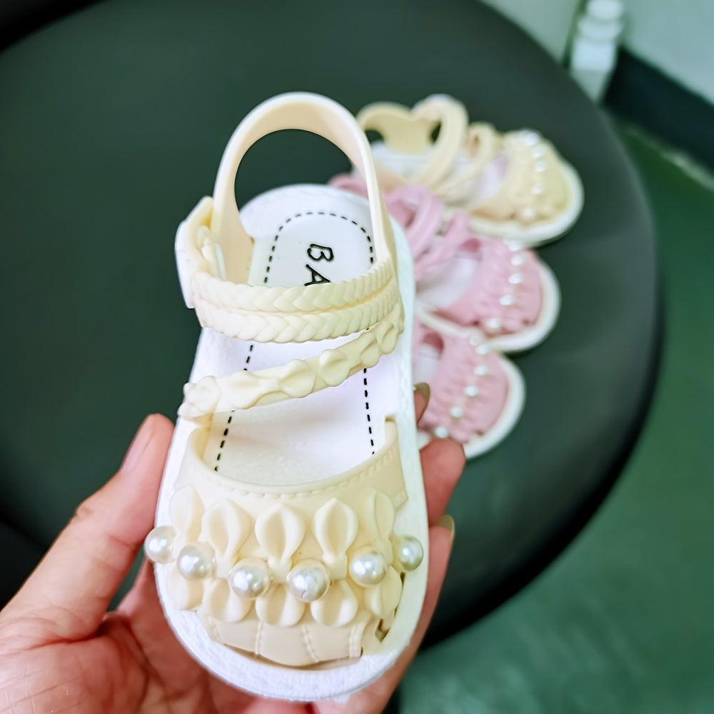 Girls' PVC Cartoon Sandals with Buckle Closure Non-Slip Sole Breathable Summer Shoes for Toddlers and Girls