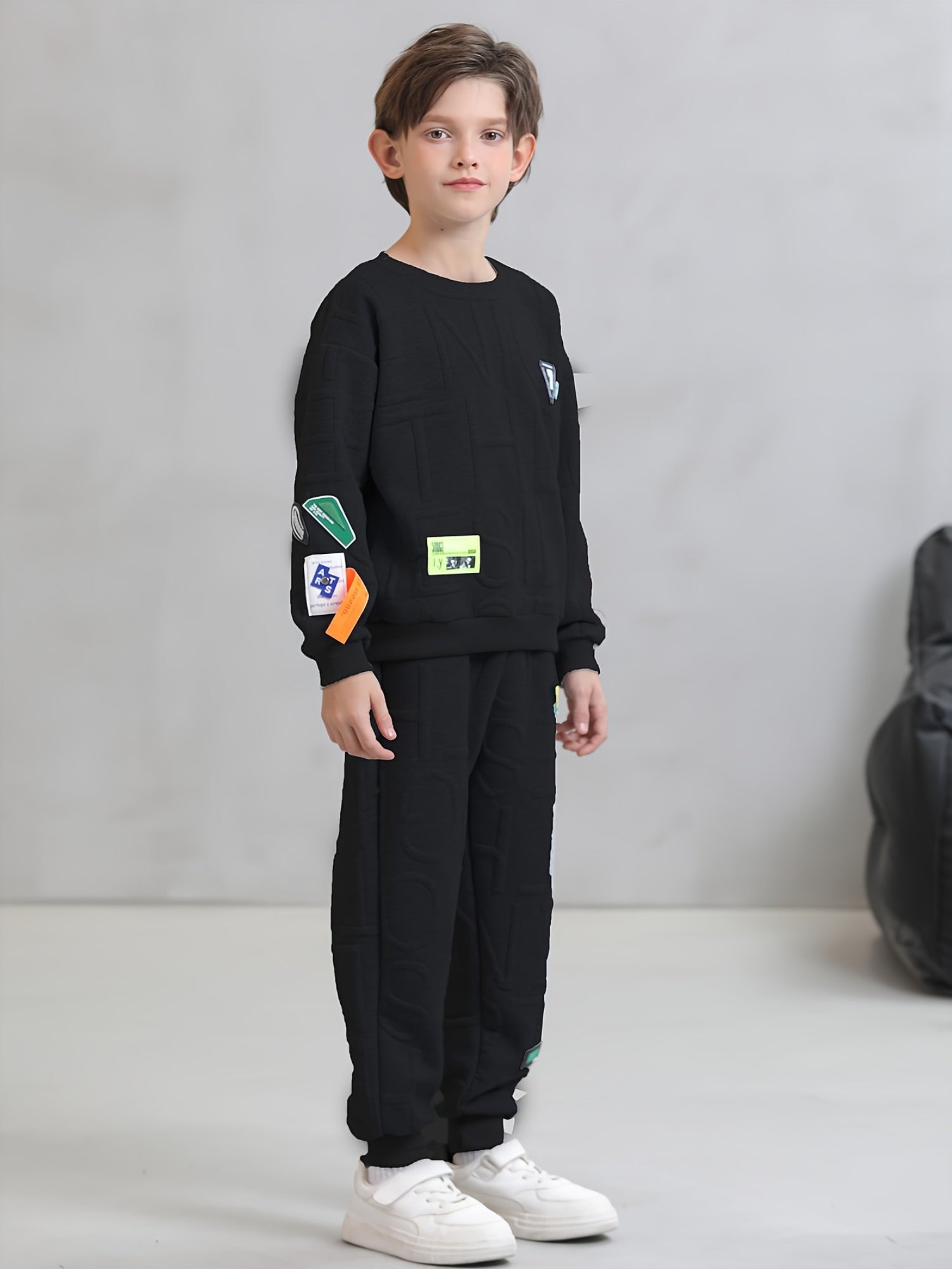 Boys' 2-Piece Viscose Knit Sweatshirt and Pants Set with Alphabet Pattern for Kids Under 12