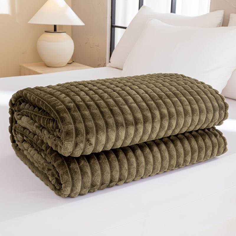 Reversible Flannel Blanket for All Seasons Checkered Bed Cover Soft and Easy to Clean